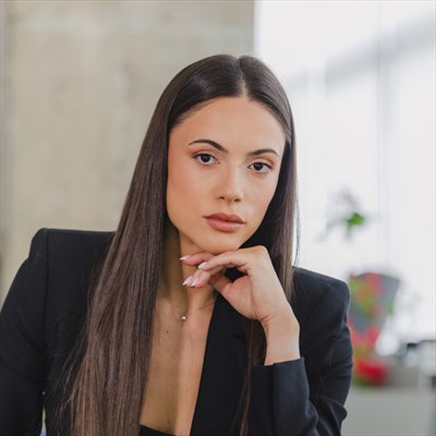 Стела Стефанова